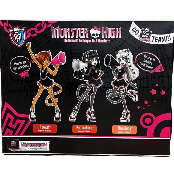 Monster High Fearleading Werecat Sisters 3-pack NEW! - Picture 3 of 5